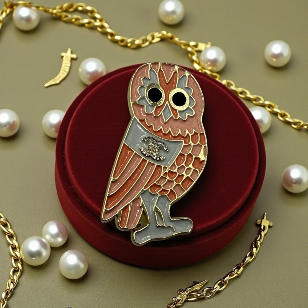 Luxury Owl Brooch Gold-tone C logo pink light gray enamel small crystals NEW